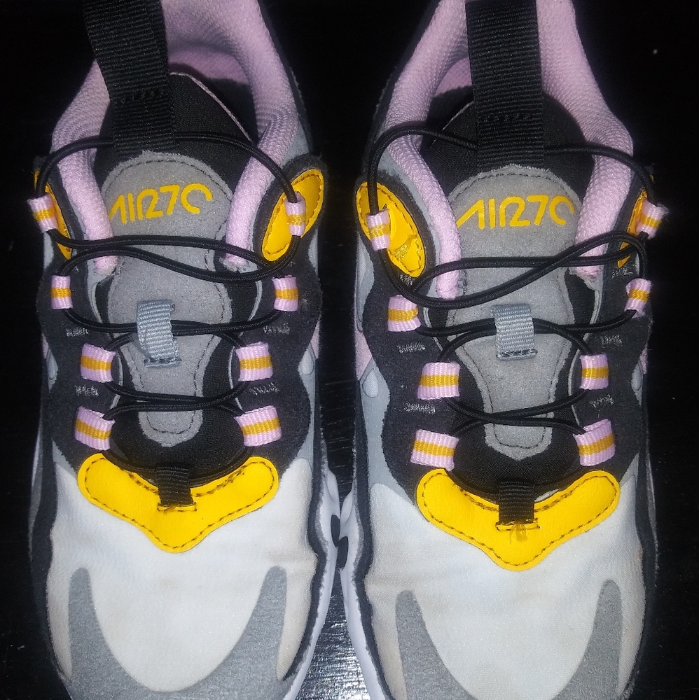 Girl's Nike Air MaX 270